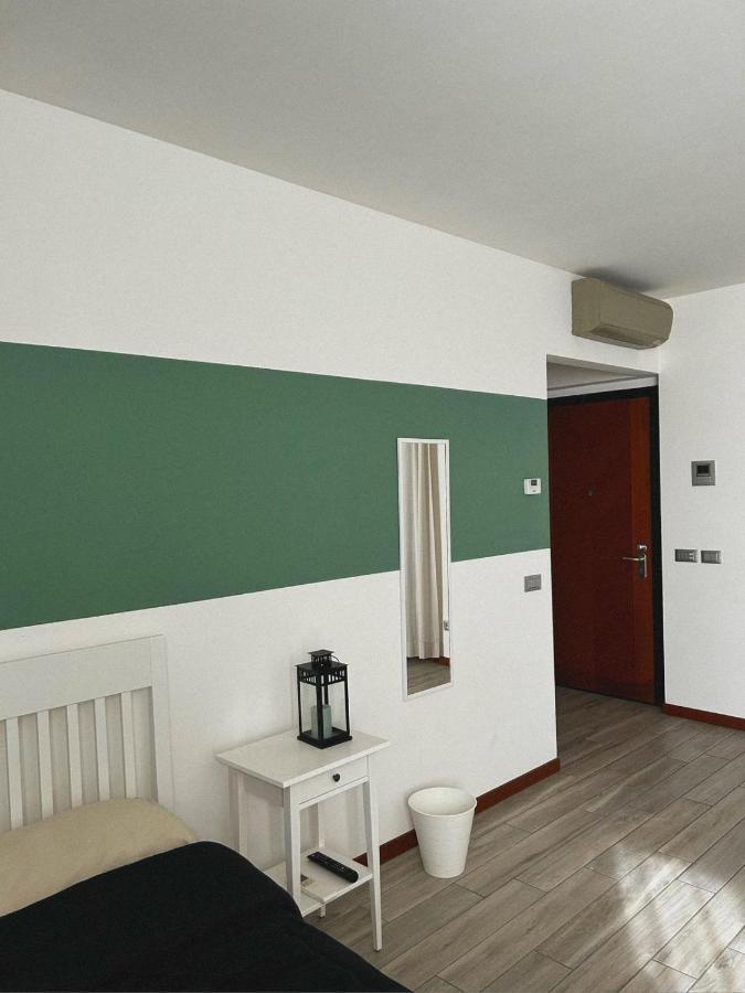B&B Daniel Lodi Bagian luar foto
